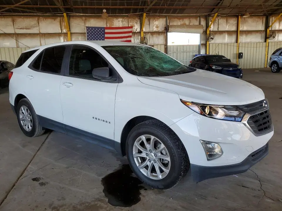 2020 CHEVROLET EQUINOX LS  