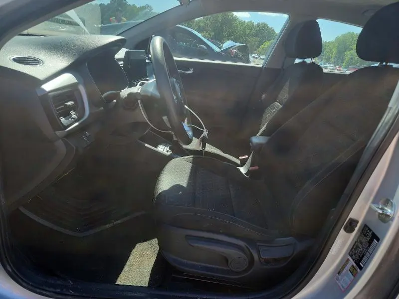 2021 KIA RIO S  