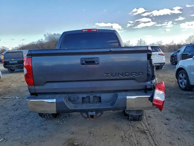 2015 TOYOTA TUNDRA   