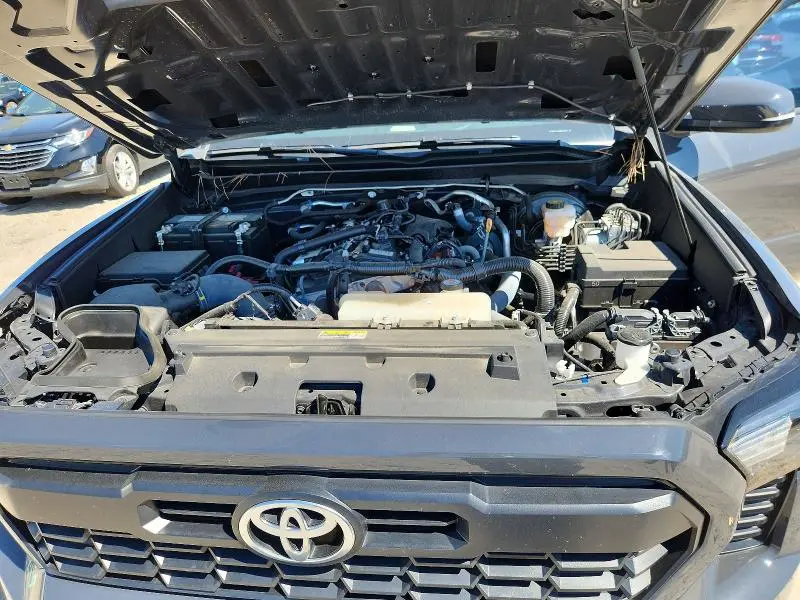 2024 TOYOTA TACOMA TRD SPORT  