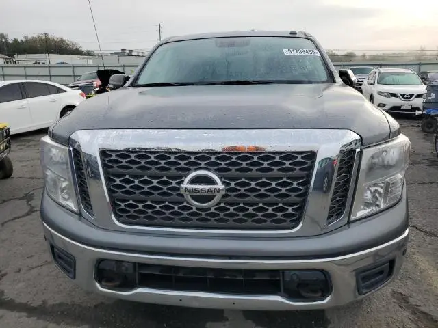 2018 NISSAN TITAN SV  