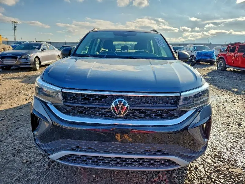 2024 VOLKSWAGEN TAOS S  