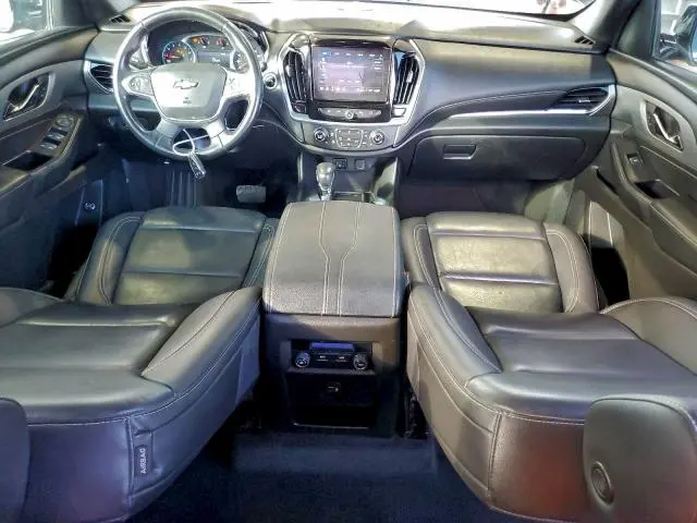 2022 CHEVROLET TRAVERSE LT  