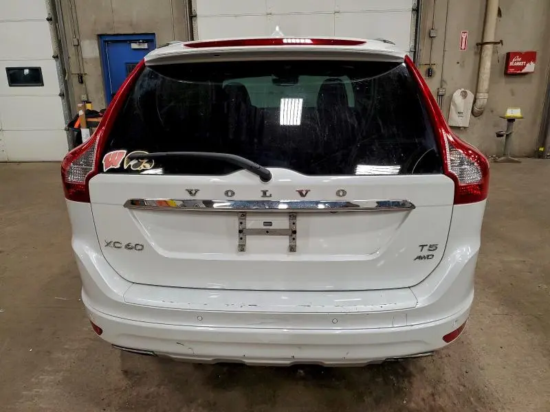 2017 VOLVO XC60 T5 INSCRIPTION  