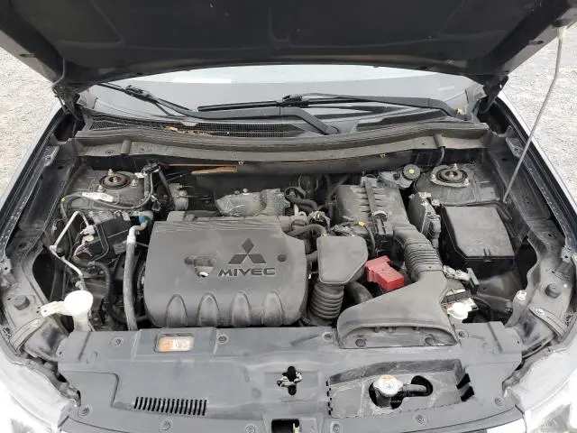 2015 MITSUBISHI OUTLANDER SE  