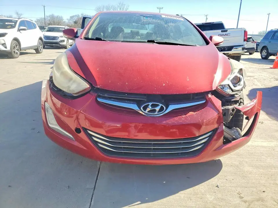 2014 HYUNDAI ELANTRA SE  