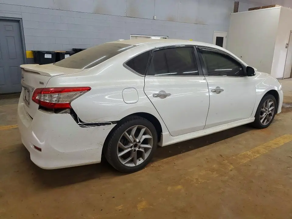 2015 NISSAN SENTRA SR  