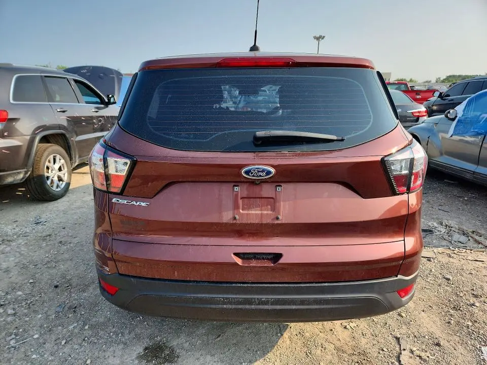2018 FORD ESCAPE S  