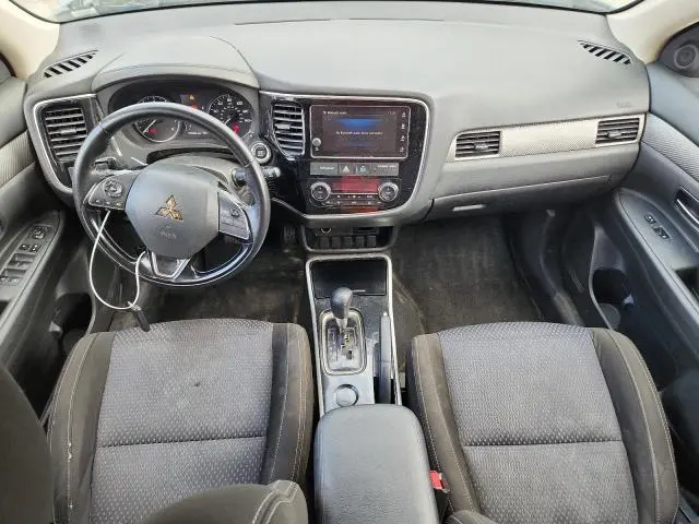 2018 MITSUBISHI OUTLANDER SE  