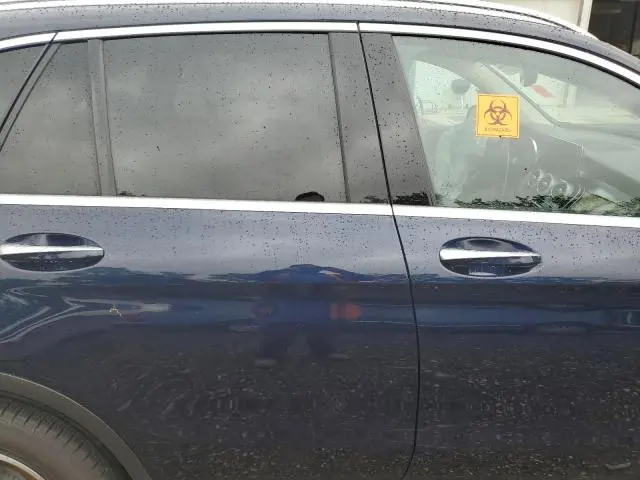 2022 MERCEDES-BENZ GLC 300 4MATIC  