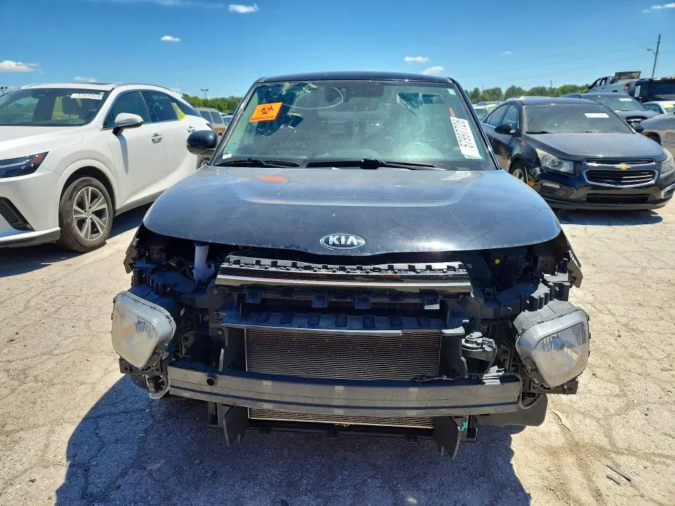2021 KIA SOUL S  