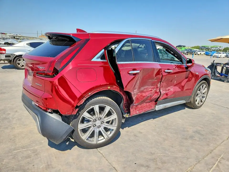 2019 CADILLAC XT4 PREMIUM LUXURY  