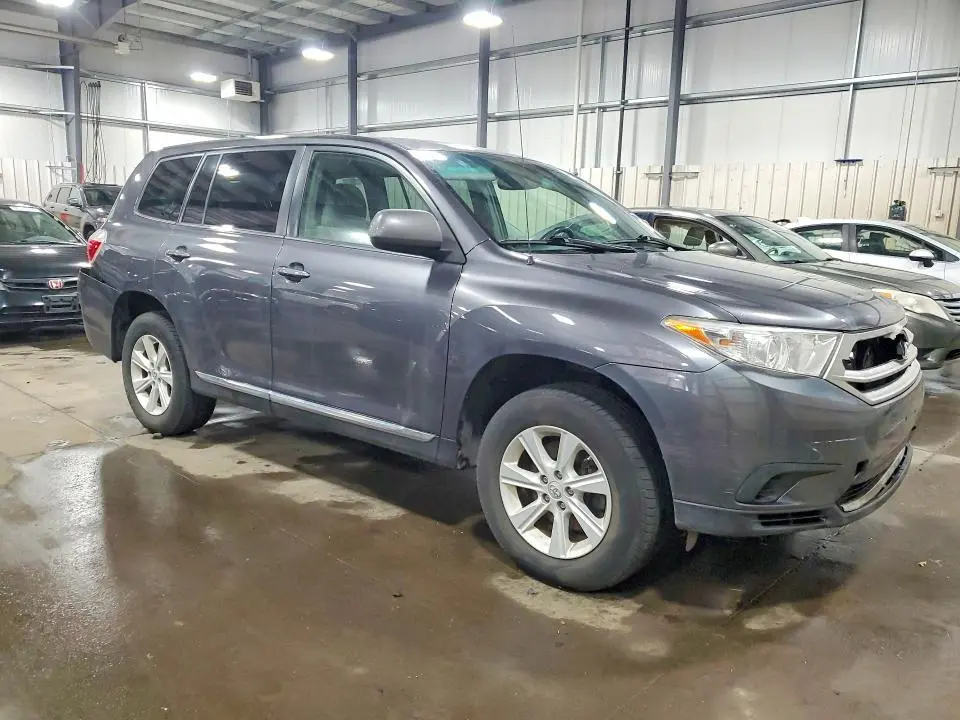 2012 TOYOTA HIGHLANDER BASE  