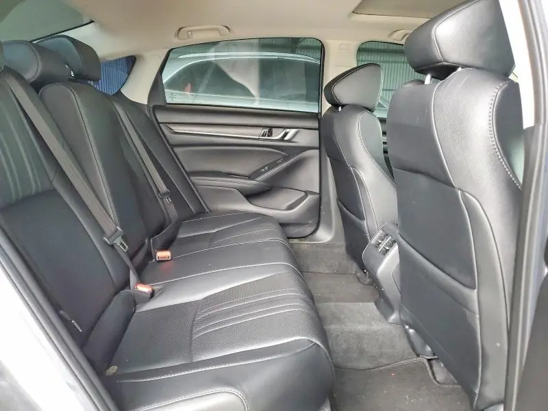 2020 HONDA ACCORD TOURING  