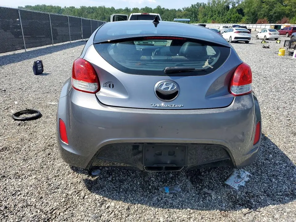 2013 HYUNDAI VELOSTER BASE  