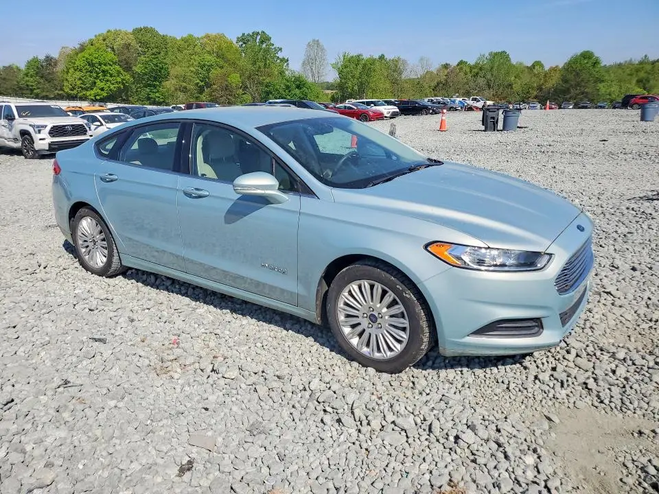 2013 FORD FUSION SE HYBRID  