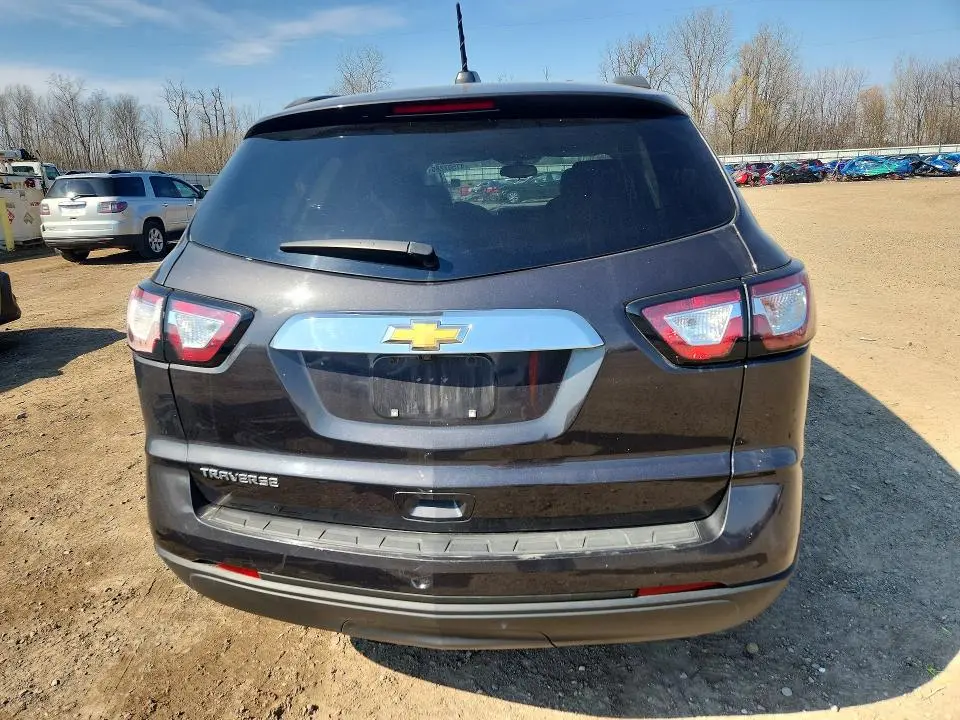 2017 CHEVROLET TRAVERSE LS  