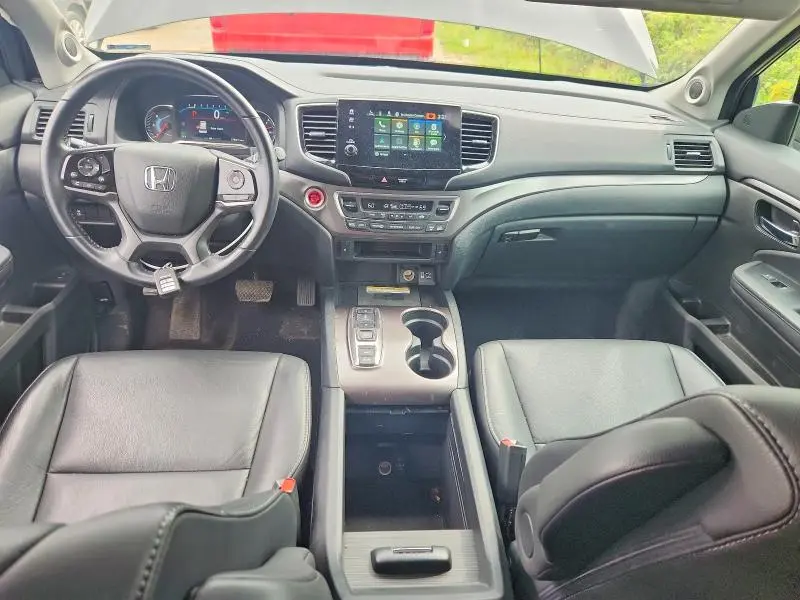 2022 HONDA PILOT SE  