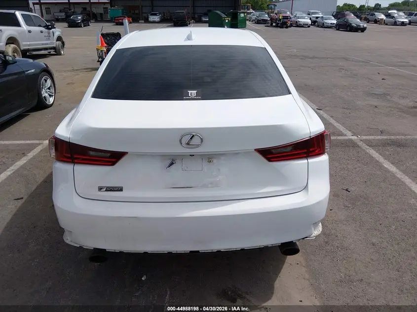 2016 LEXUS IS 200T  