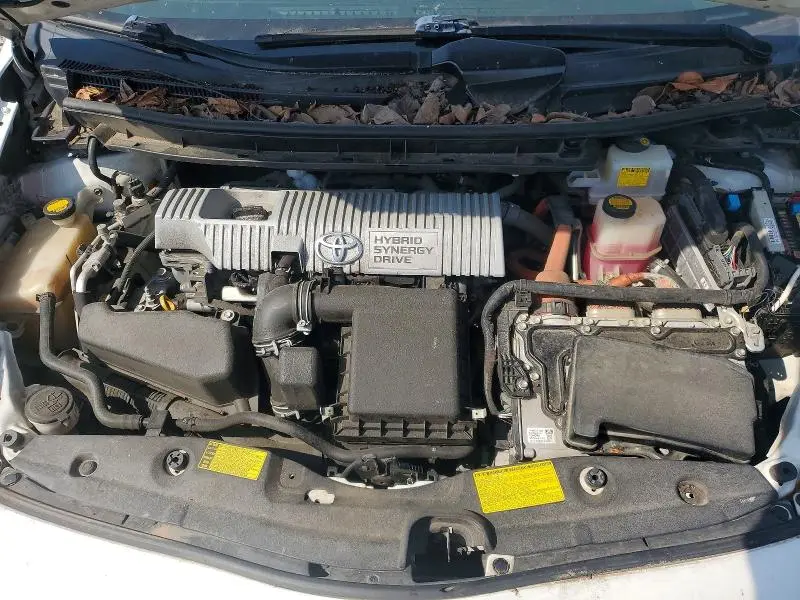 2012 TOYOTA PRIUS TWO  