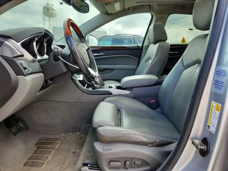 2010 CADILLAC SRX LUXURY COLLECTION  