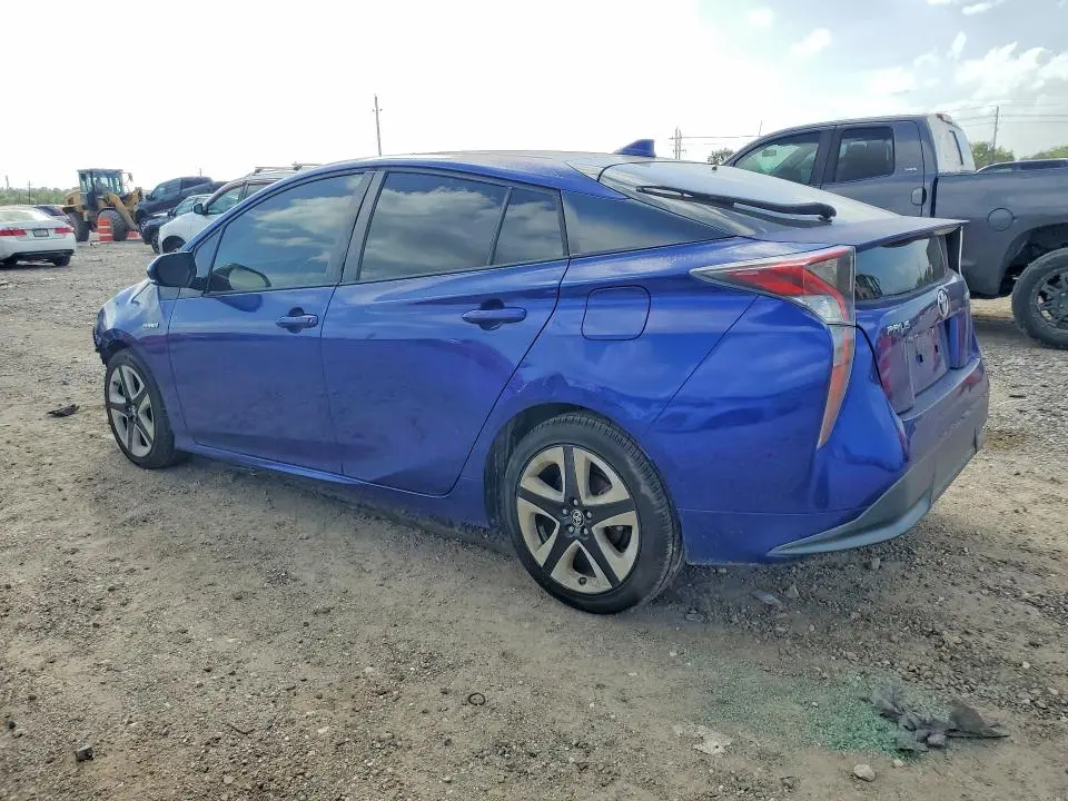 2016 TOYOTA PRIUS THREE TOURING  