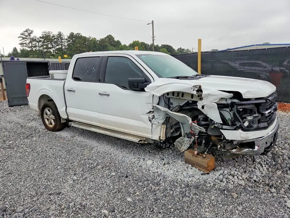 2025 FORD F150 XLT  
