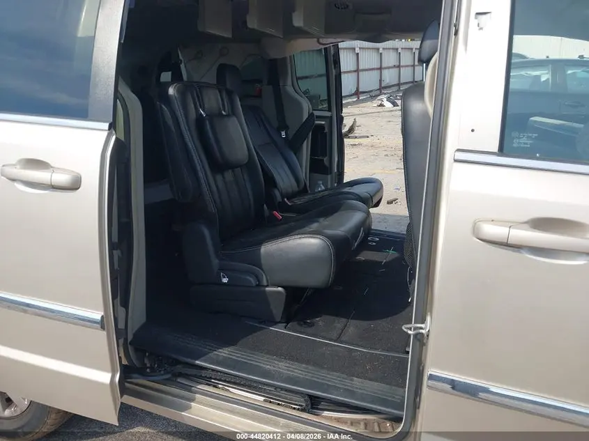 2015 CHRYSLER TOWN & COUNTRY TOURING