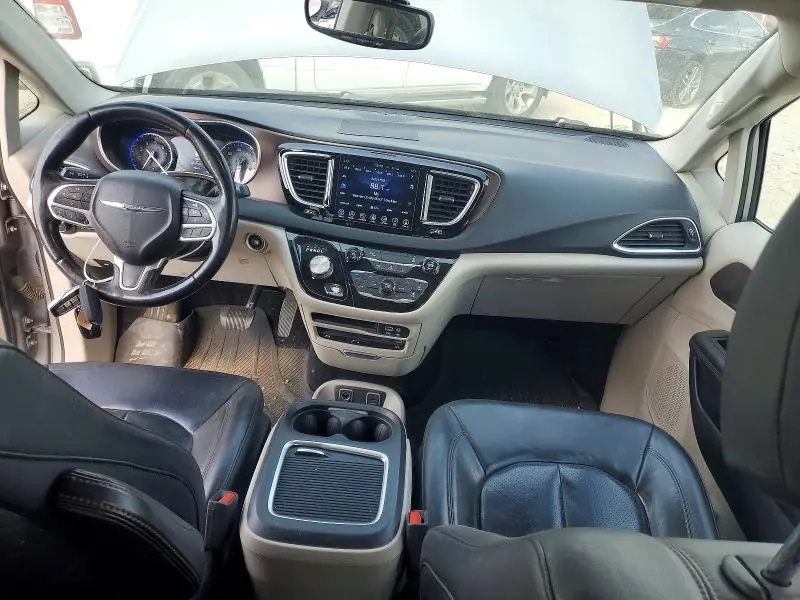 2017 CHRYSLER PACIFICA TOURING L PLUS  