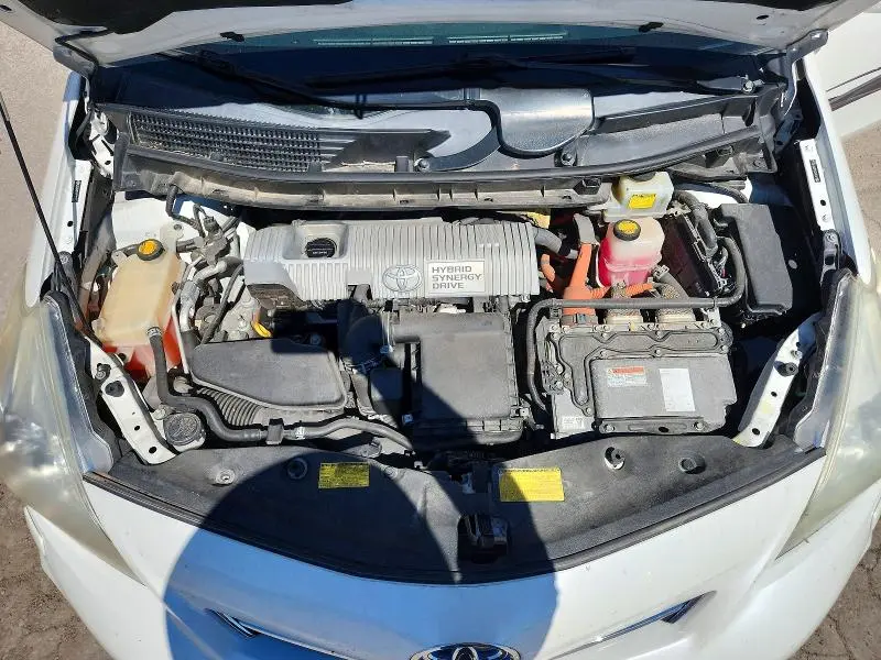 2012 TOYOTA PRIUS V FIVE  