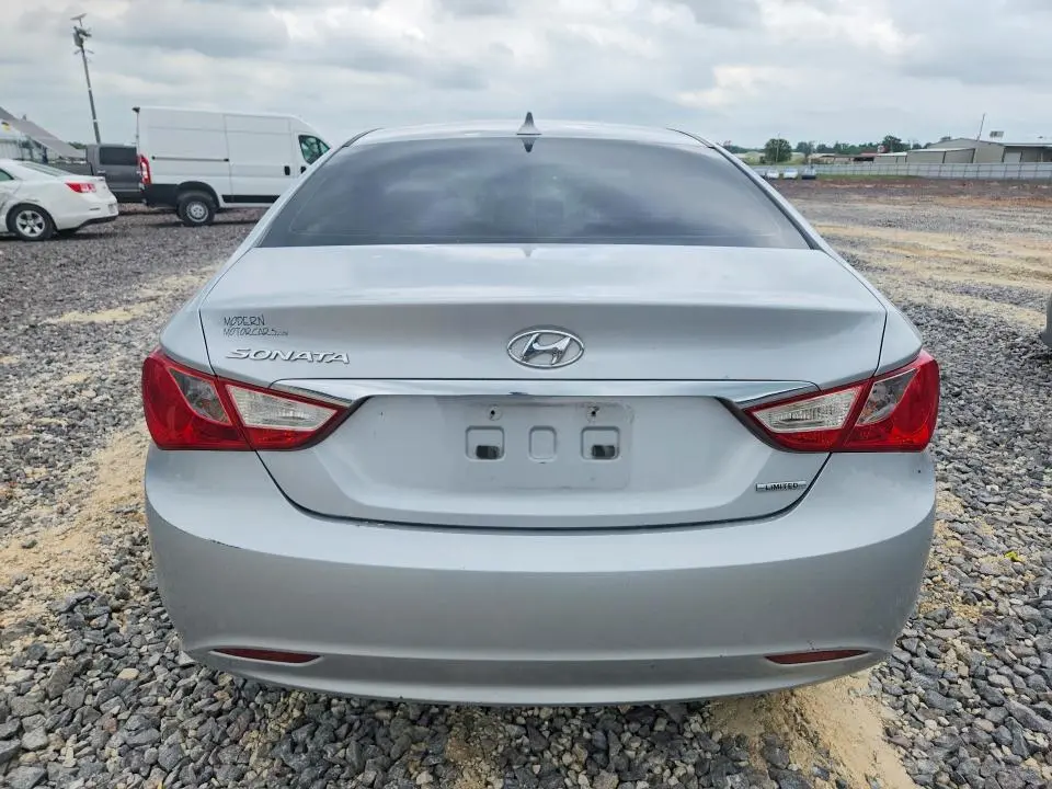 2011 HYUNDAI SONATA LIMITED  