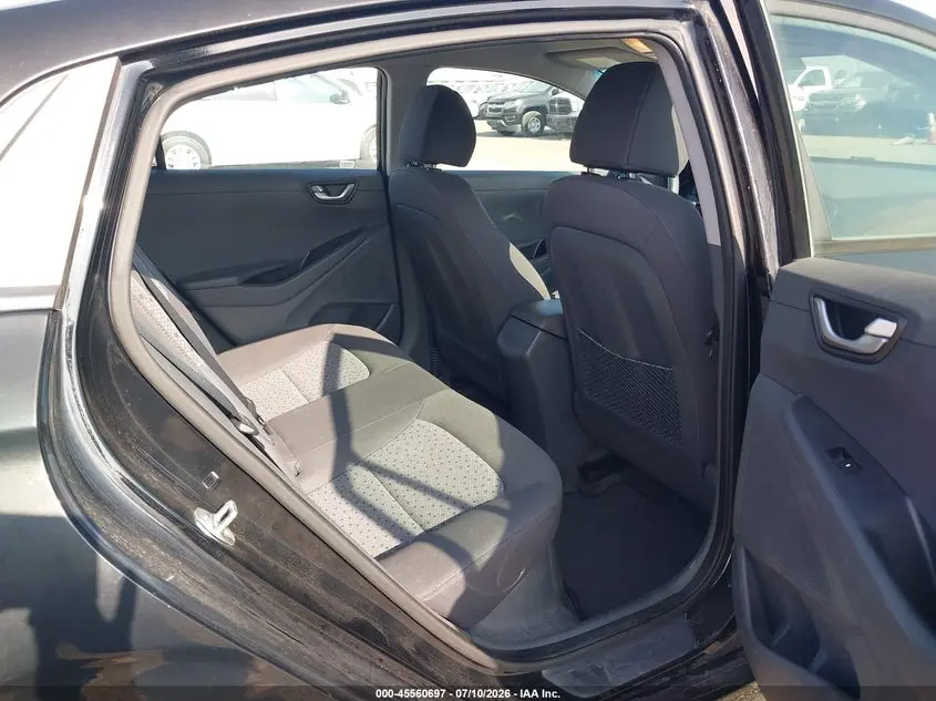 2018 HYUNDAI IONIQ HYBRID BLUE