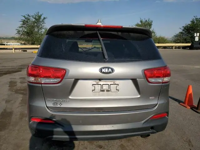 2016 KIA SORENTO LX  