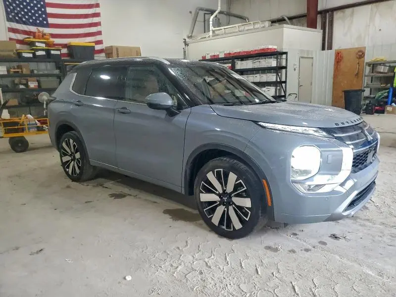 2025 MITSUBISHI OUTLANDER SEL  