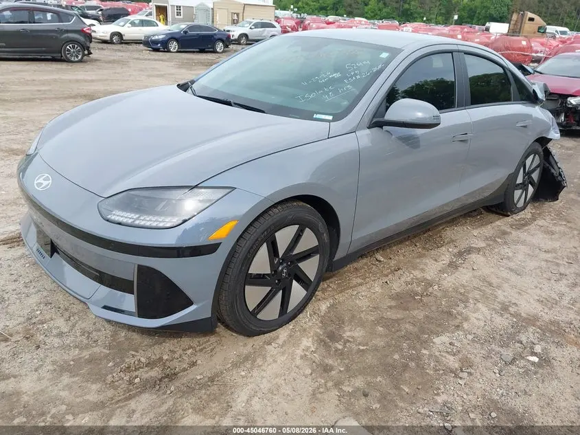 2025 HYUNDAI IONIQ 6 SE