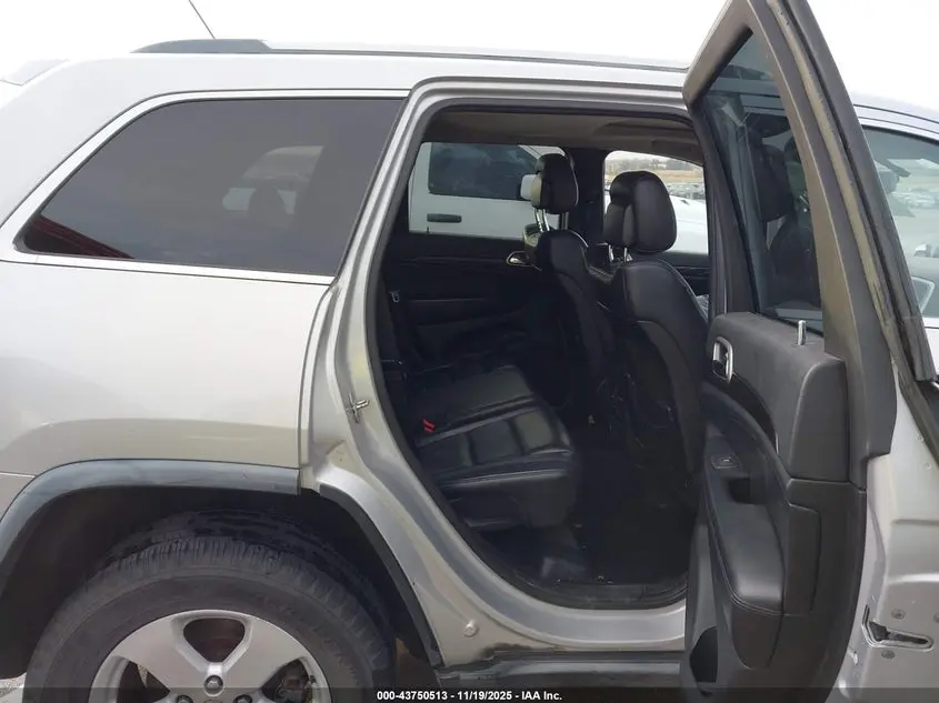 2011 JEEP GRAND CHEROKEE LAREDO