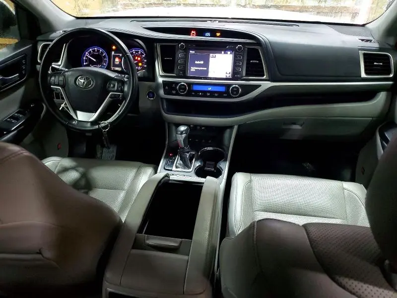 2019 TOYOTA HIGHLANDER LIMITED  