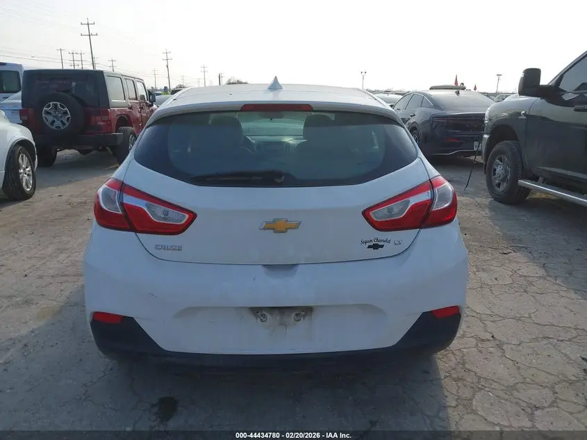 2018 CHEVROLET CRUZE LT AUTO