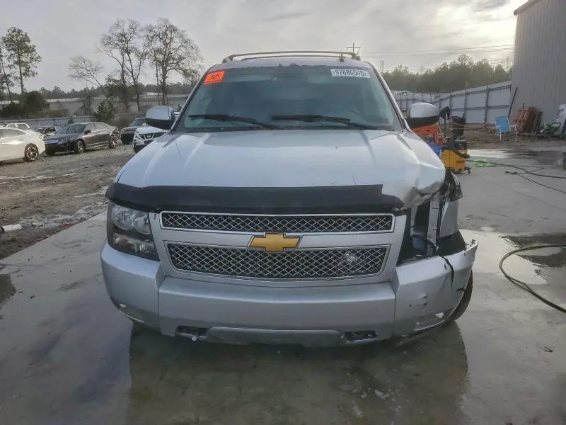 2013 CHEVROLET AVALANCHE LT  