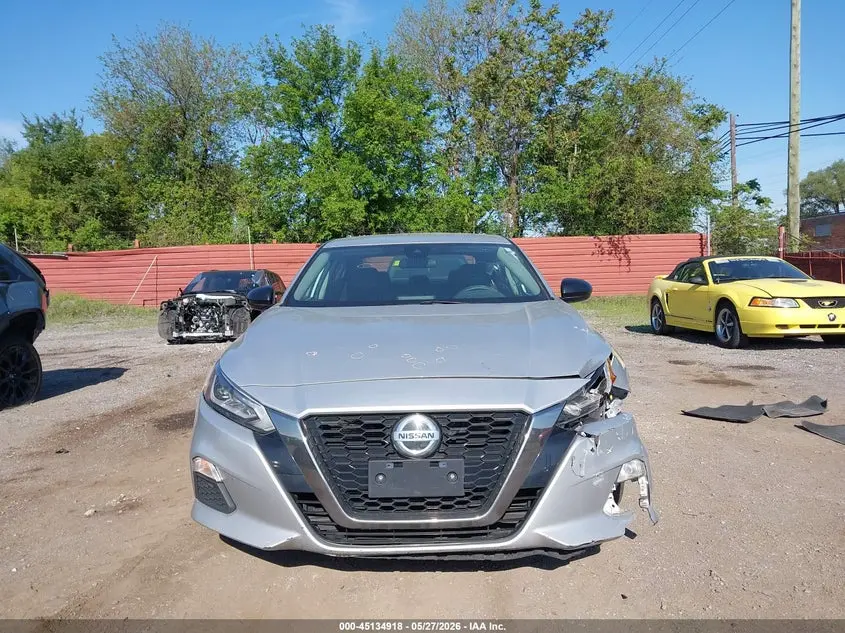 2020 NISSAN ALTIMA SR FWD