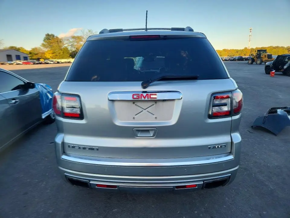 2015 GMC ACADIA DENALI  