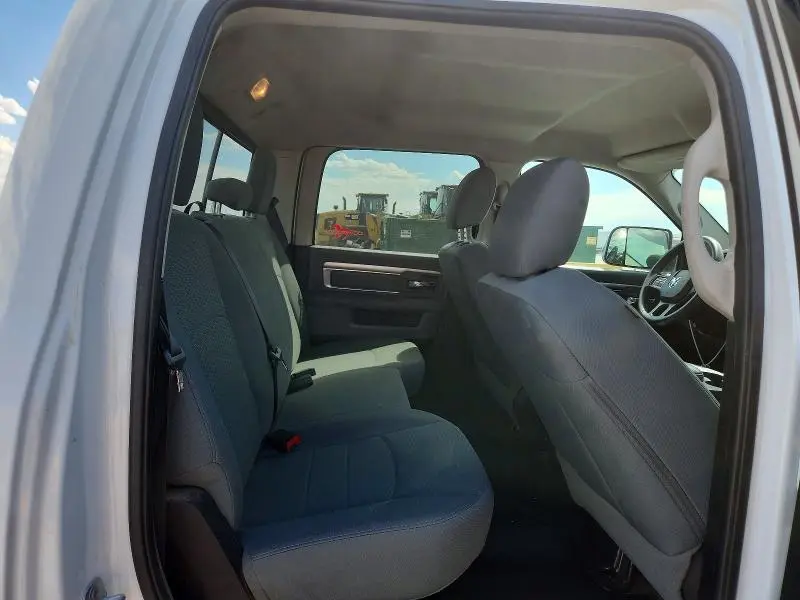2016 RAM 2500 SLT  
