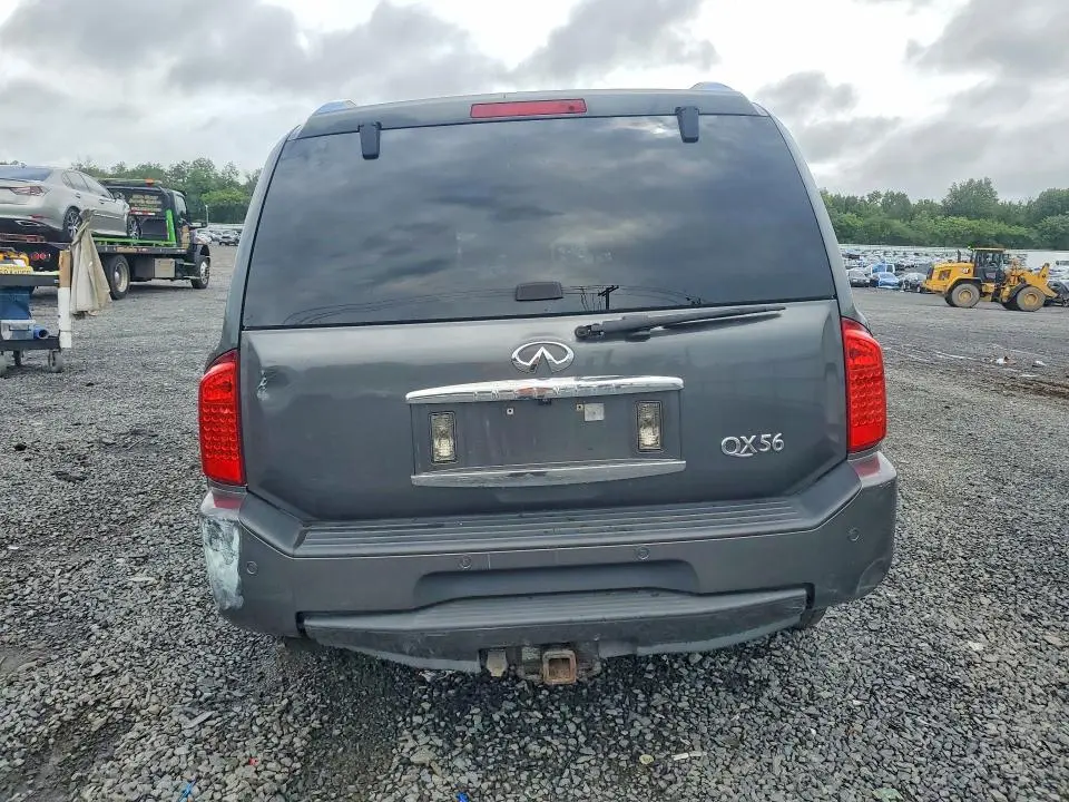 2010 INFINITI QX56 BASE  