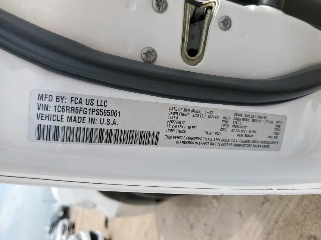 2023 RAM 1500 CLASSIC TRADESMAN  