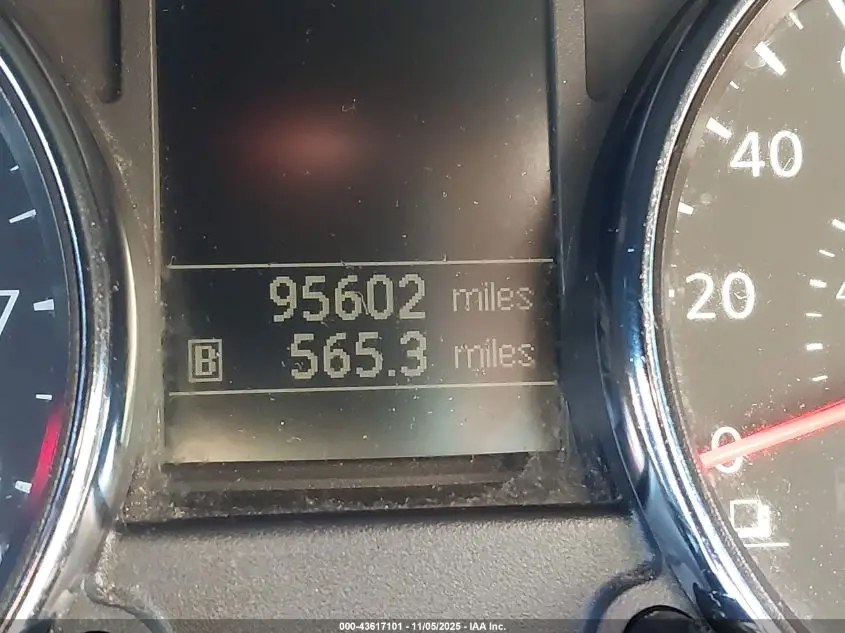 2014 NISSAN ROGUE SELECT S