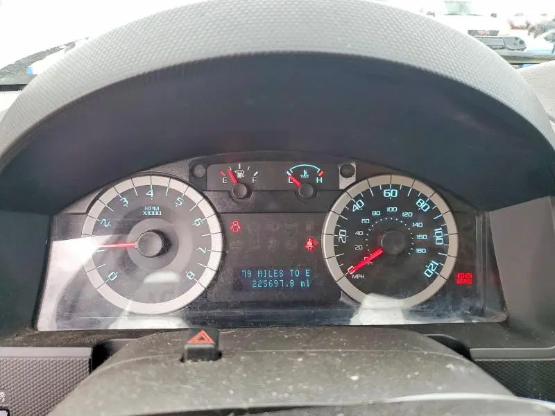 2011 FORD ESCAPE LIMITED  