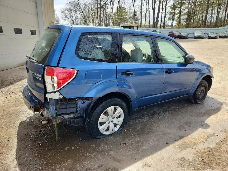 2010 SUBARU FORESTER 2.5X  