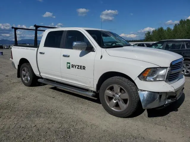 2017 RAM 1500 SLT  