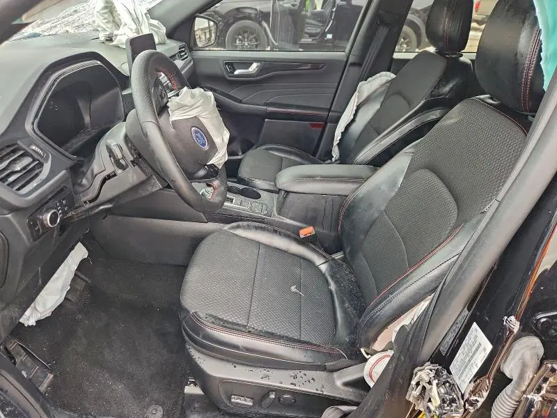 2023 FORD ESCAPE ST LINE  