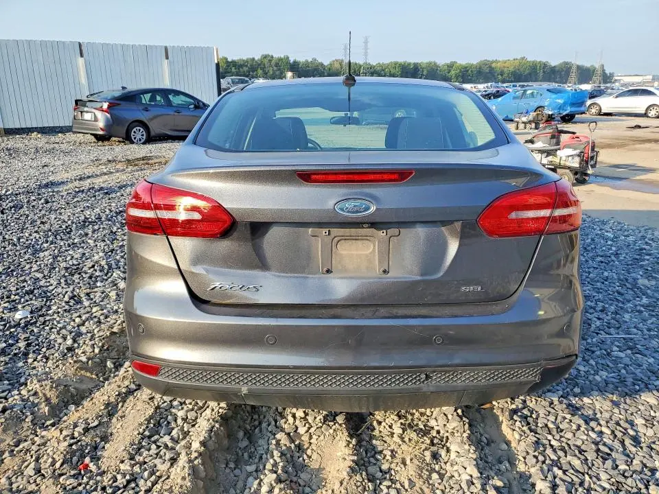 2017 FORD FOCUS SEL  